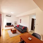 Centar New Loki Apartments